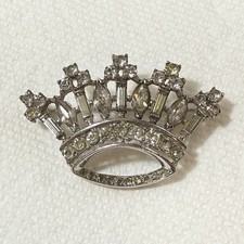 Vintage TRIFARI Silver Sterling Crown Brooch Clear Rhinestones picture