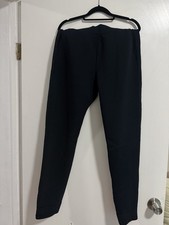Uniqlo Men's Black Solid Casual Pants M Polyester/Spandex Flat Front Pockets picture