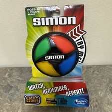 Simon Micro Series Game New Sealed Battery Working picture