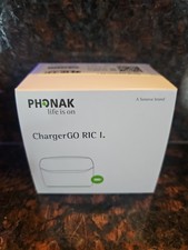 Phonak ChargerGo RIC I Infinio with Power Cord & Wall Adapter picture