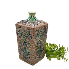 Vintage Japanese Arita Yazaemon Porcelain Square Bottle Vase Tokkuri Imari Style picture