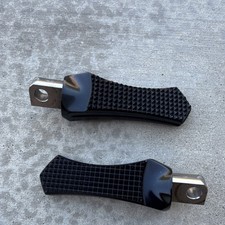 Vity’s Design Diamond Rear Passenger Pegs picture