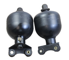 95~2001 BMW E38 740LI 750IL REAR SELF LEVELING SUSPENSION PRESSURE ACCUMULATORS picture