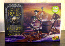 Lindberg Jolly Roger Escape Tentacles of Fate -12 - #615 Glow In The Dark NIB picture