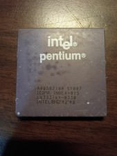Vintage Intel Pentium 100 Ceramic Gold Pin Socket 7 CPU A80502100 SY007 picture