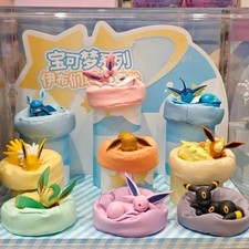 NEW YOU PICK Sleepy Eevee and Eeveelution Series Box officially licensed picture