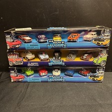Muscle machines 1:64 scale 5 Packs NIB Lot of 3 picture