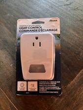 Westek MLC4BC Indoor Plug-in Motion Activated Light Control, White picture