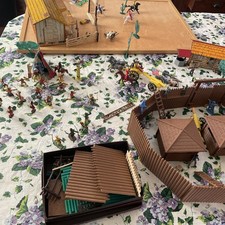 1950’s LARGE Lot Marx Fort Apache Roy Rogers Double Bar Ranch Tin Figures Tipi+ picture