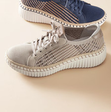 NEW Skechers Women's Wilshire Blvd Breezy Stroll Lace-Up Taupe Medium Size AUTH picture