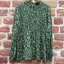 Suzanne Betro Top Womens XL Green Cottage Ditsy Floral Smocked Casual Shirt picture