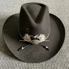 Vintage Richard Petty Autographed Charlie 1 Horse 7 3/8 - 3 1/2 Cowboy Hat picture
