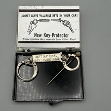 Vintage Chrome Key Protector Keychain Dart National 1925-1969 In Box Advertising picture