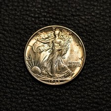 (ITM-7630) 1945-P Walking Liberty Half Dollar ~ BU Cndtn ~ COMBINED SHIPPING picture