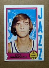 1974-75 Topps - Pete Maravich #10 New Orleans Jazz picture