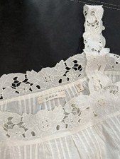 DOEN Spring Summer Lace Trim  Front Tank Top picture