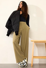 NEW Athleta Women's Pinnacle Trouser Pants Size 12 picture