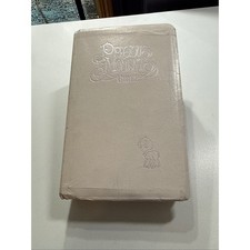 Vintage 1985 Precious Moments Bible NKJV Thomas Nelson White Leatherette Cover picture