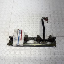 2004 - 2007 Honda CBR1000RR Fuel Rail & Injectors w/ Hose USED OEM GOOD picture