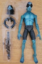 Mezco Hellboy ABE SAPIEN 7
