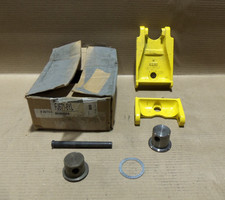 NEW ROTARY FJ671-8YL LIFT ADAPTER REPLACEMENT REPAIR KIT CLASS A FJ6718YL 24KITS picture