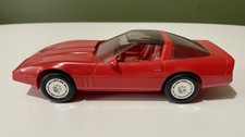 AMT Ertl 1990 Chevy Corvette ZR-1 Red 1:25 Scale Model Car MMI 2001 Open Hood picture