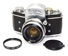 Exakta VX Ihagee Dresden with Exaktar 50mm f/2 lens. In near mint condition. picture