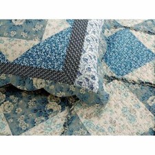 NEW ~ COZY COTTAGE COUNTRY BLUE NAVY IVORY WHITE LACE RUFFLE ROSE QUILT SET picture