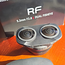 Canon RF 5.2mm f/2.8 L Dual Fisheye Lens Auto Focus for RF Mount picture