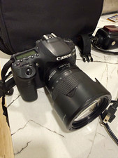 Canon EOS 90D Bundle w/ EF-S 18-135mm & 75-300mm, Godox VB18, Bag picture