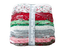 MODA MERRY MERRY SNOW DAYS FAT QUARTER STACK 32 PCS 2940AB NEW IN PACKAGE picture