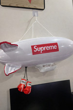 Supreme Blimp FW17 + Boxing Gloves Keychain Red White Accessories Bundle picture