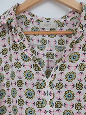 LOFT Sleeveless Collared Blouse Size Medium Floral Whimsy  picture