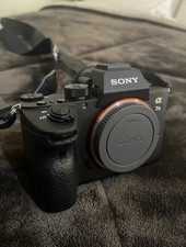 Sony Alpha a7 III Mirrorless Digital Camera 4k 24MP Two Lenses picture