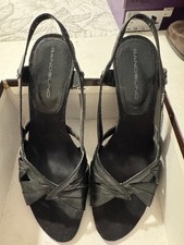 NIB Bandolino Black Strappy Leather Heels Sz 6M picture