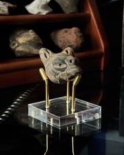 Pre-Colombian Jaguar Head Artifact Terracotta Pottery Fragment picture