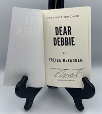 FREIDA MCFADDEN DEAR DEBBIE 2026 SIGNED AUTOGRAPHED 1ST ED. PAPERBACK SHIPS ASAP picture