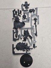 Librarian with bolt pistol and force weapon Armageddon Space Marines 40k picture