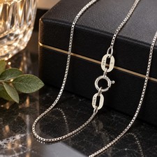 14K White Gold Box Chain Necklace 19