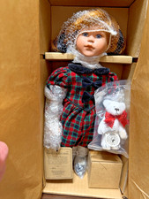 The Boyds Collection: Yesterdays Child Holly 4830 and her Stuffed Bear, NIB  picture