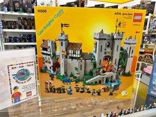 LEGO 10305 Lion Knights' Castle Brand New Open Box picture