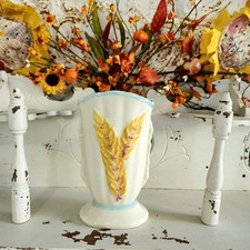 Vintage USA Shawnee Pottery Yellow Wheat Vase 7 1/2