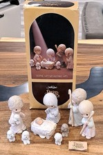 Vintage Precious Moments Come Let Us Adore Him Nativity Set Box  picture