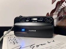 Fujifilm FinePix Real 3D W3 Digital Camera 10MP 3X Optical Zoom Black Tested picture