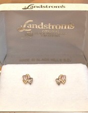 Vintage Landstroms Black Hills Gold Grape Leaf Stud Earrings 10K 12K Box. picture