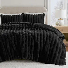Madison Park Jasmine Luxurious Plush Queen Comforter Set, 3 Piece, Black picture