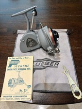 Old Vintage PFLUEGER SUPREME No. 551 Spinning Reel - Gray Finish picture