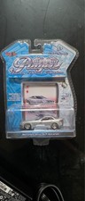 Maisto Playerz Luxury Diecast 1:64 Mercedes-Benz SLR McLaren Silver w/ Card NOS picture