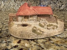 David Winter~ THREE DUCKS INN ~ ONE OF DAVID'S EARLIEST PIECES ~ ISSUED 1980 picture