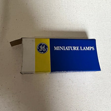 Vintage GE PR2 Miniature Lamp Bulbs NOS Lot of 8 Flashlight 2.38V Original Box picture